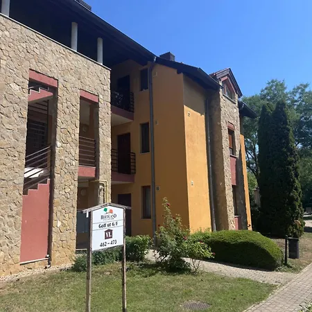 Apartment Six